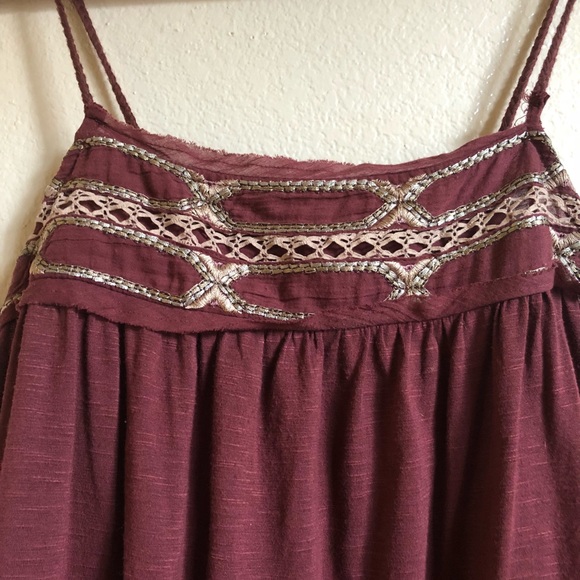 Maroon Tank - Picture 2 of 3